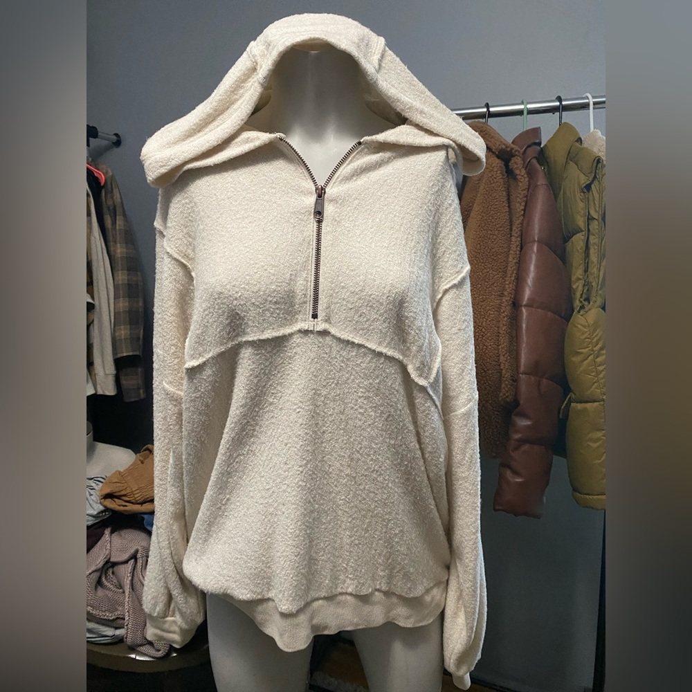 UO terry cloth quarter zip size small